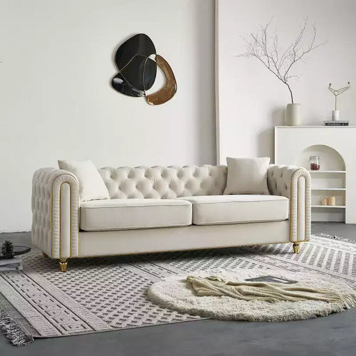Divano Chesterfield trapuntato in velluto beige/verde, a 3 posti con gambe con finiture dorate