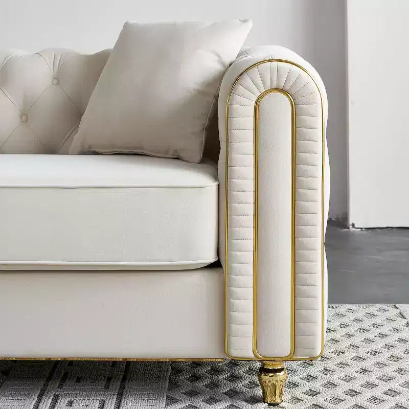 Divano Chesterfield trapuntato in velluto beige/verde, a 3 posti con gambe con finiture dorate